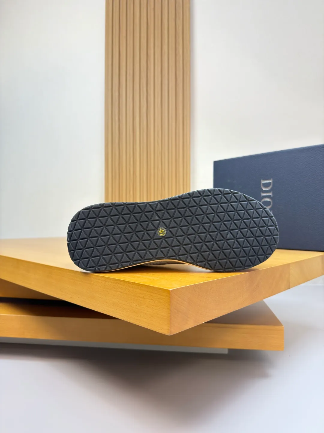[Dior] Dior P780 men's shoes 💰 - High-end quality original order·Casual sports shoes - Upper: 🔝Nappa calfskin, perforated calfskin, brand high mercerized canvas, tongue. Heel. Silk screen high frequency brand logo - Inner: water-dyed cowhide, foot pad; brand canvas - Outsole: ultra-light TPU. Rubber foam; two-color molded outsole -Ultra-high quality control·Fine workmanship: outstanding (high-end·nobility·grade) -Size: 39-44 (38, 45, can be customized)·DR0181